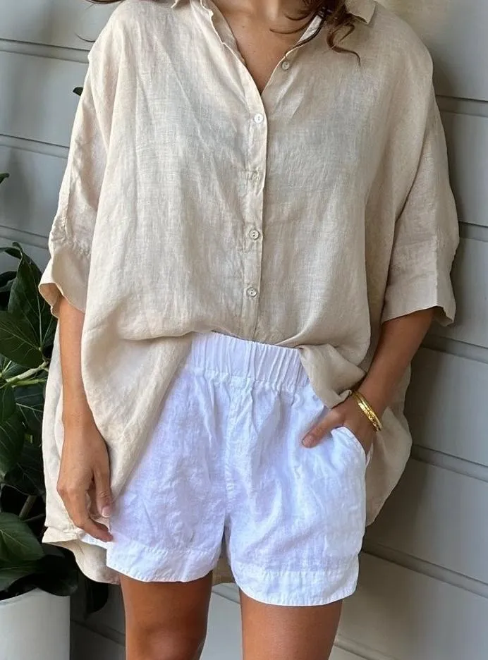 abbey short - white linen