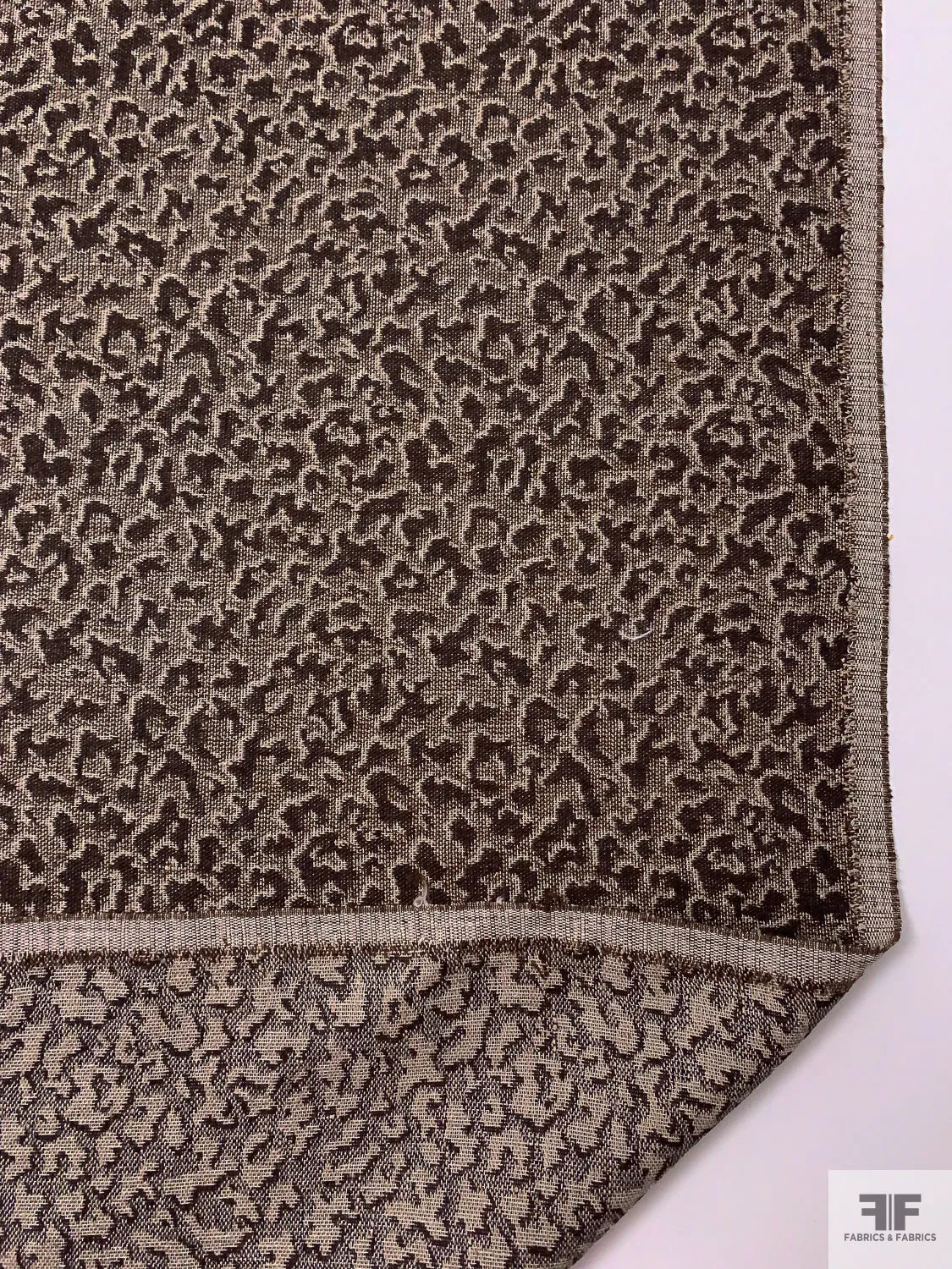 Animal Pattern Yarn-Dyed Linen-Weave Cotton - Brown / Light Beige