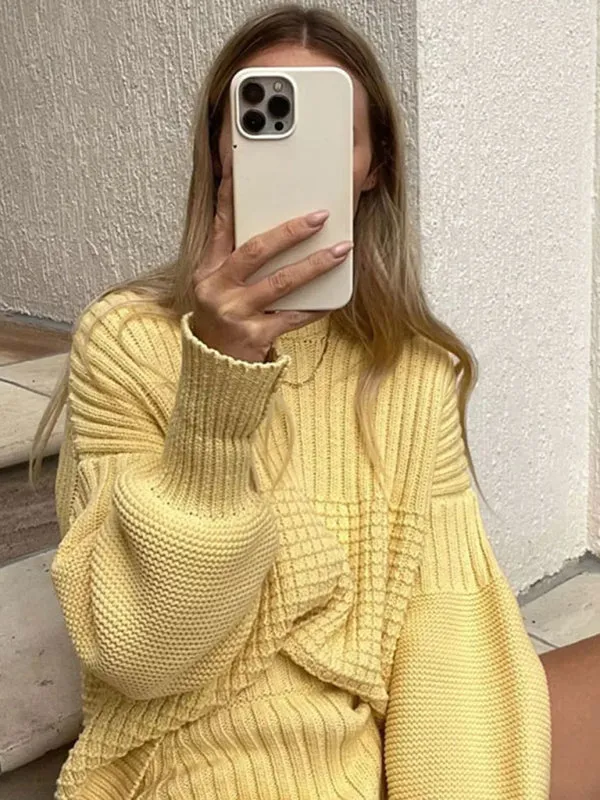 Comfy Knitwear Duo: Lounge Sweater and Laid-Back Shorts