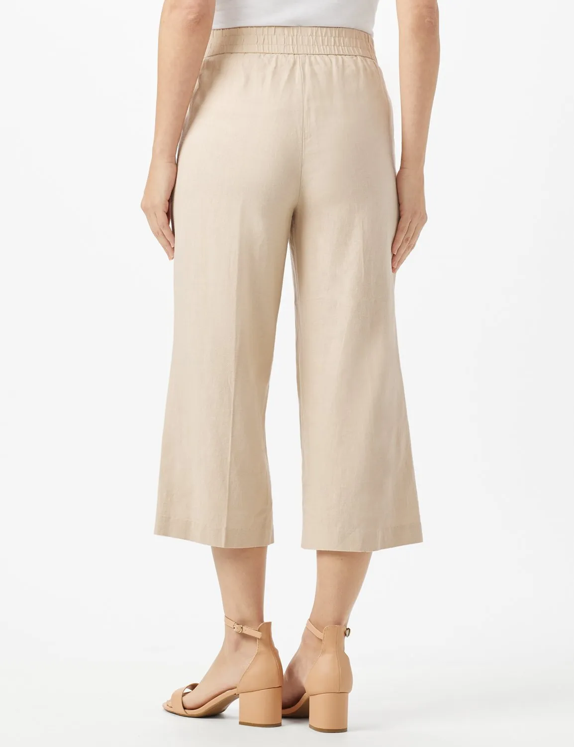 Elastic Waist Crop With Button Detail On Leg