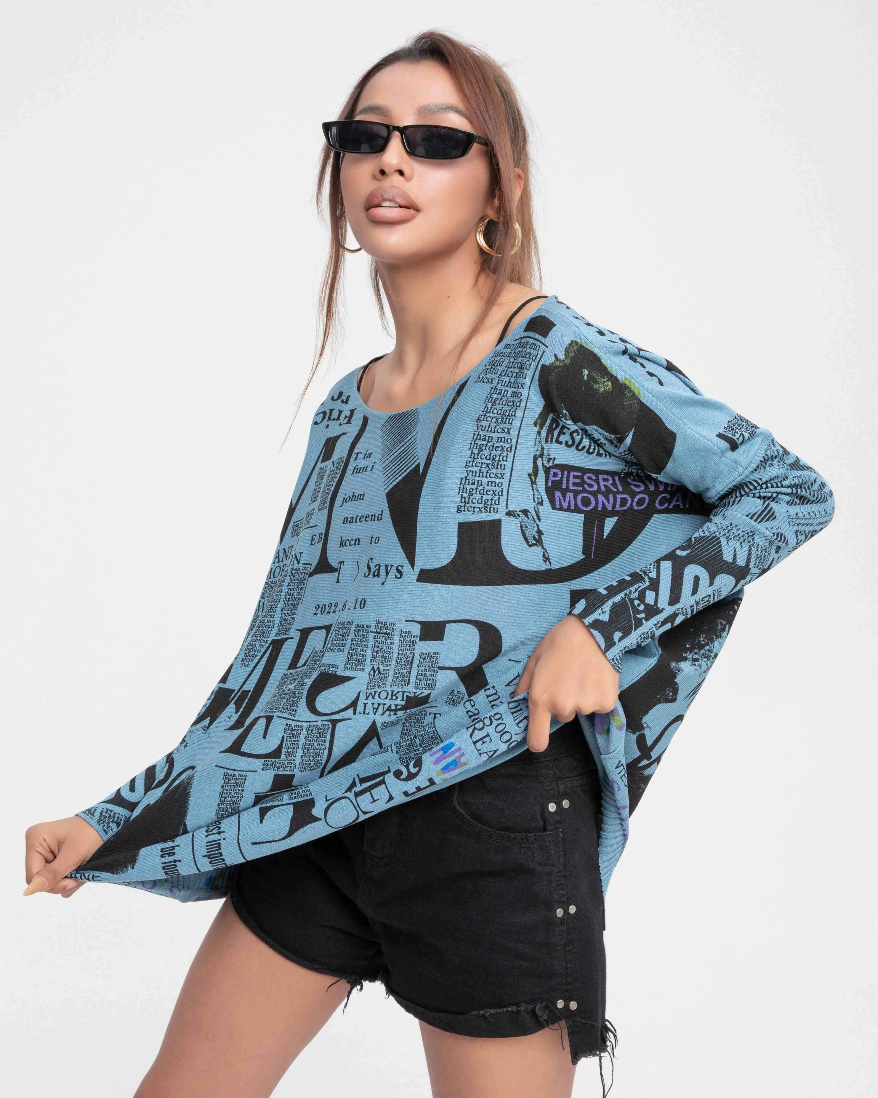 ❤ellazhu Women's Long Sleeve Sweater Newspaper Painting Pullover Oversized Shirt GY2753