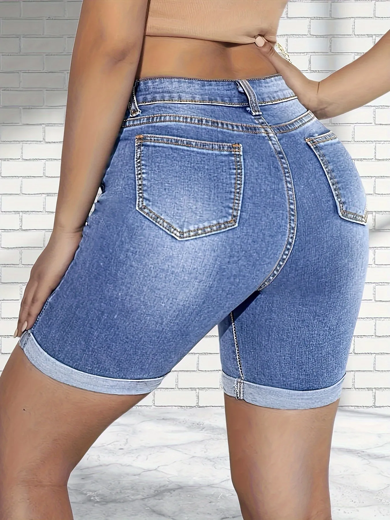 High-Waisted Denim Shorts - Fashionable Casual Style, Roll-Up Hem, Tight Fit - Classic Blue Jean Color, Perfect for Summer Wear and Outdoor Activities, Designed for Womens Fashion and Comfort