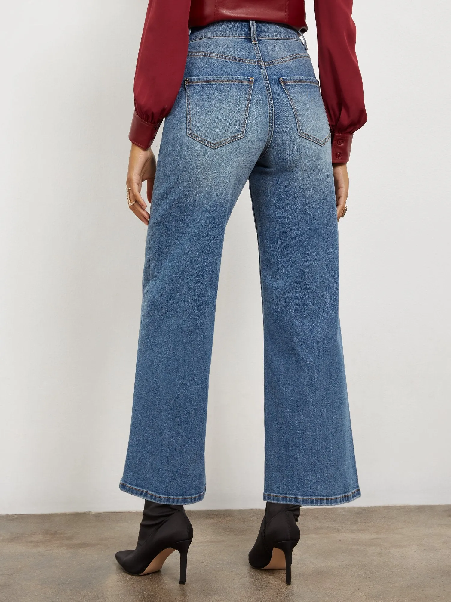 High-Waisted Wide-Leg Capri Jeans - Medium Blue Wash