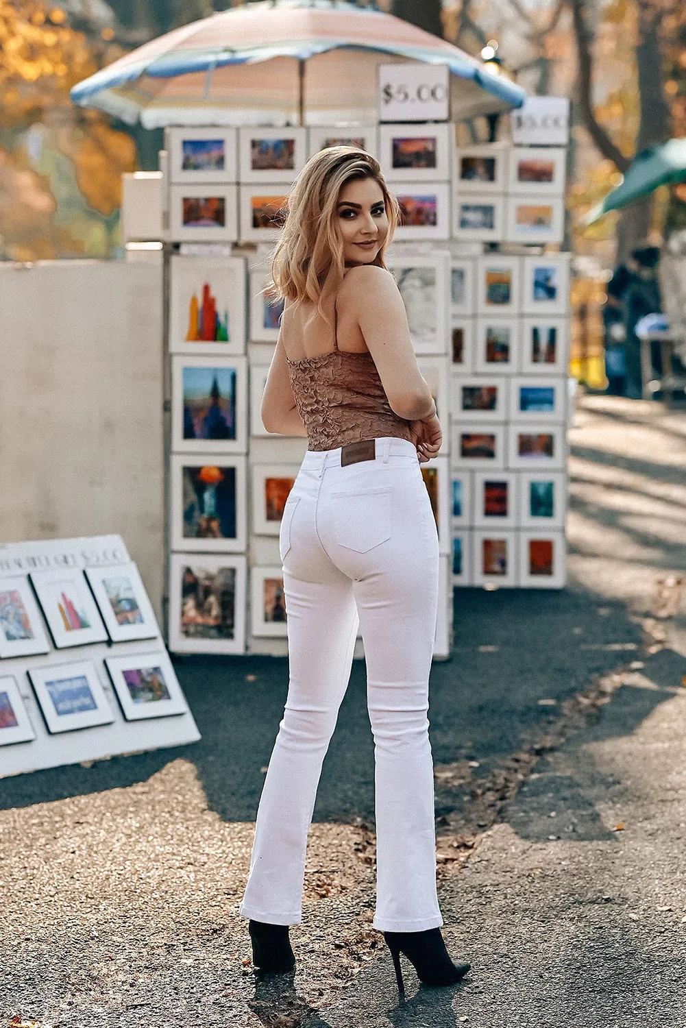 Mid Rise Strecthy Flare Jeans