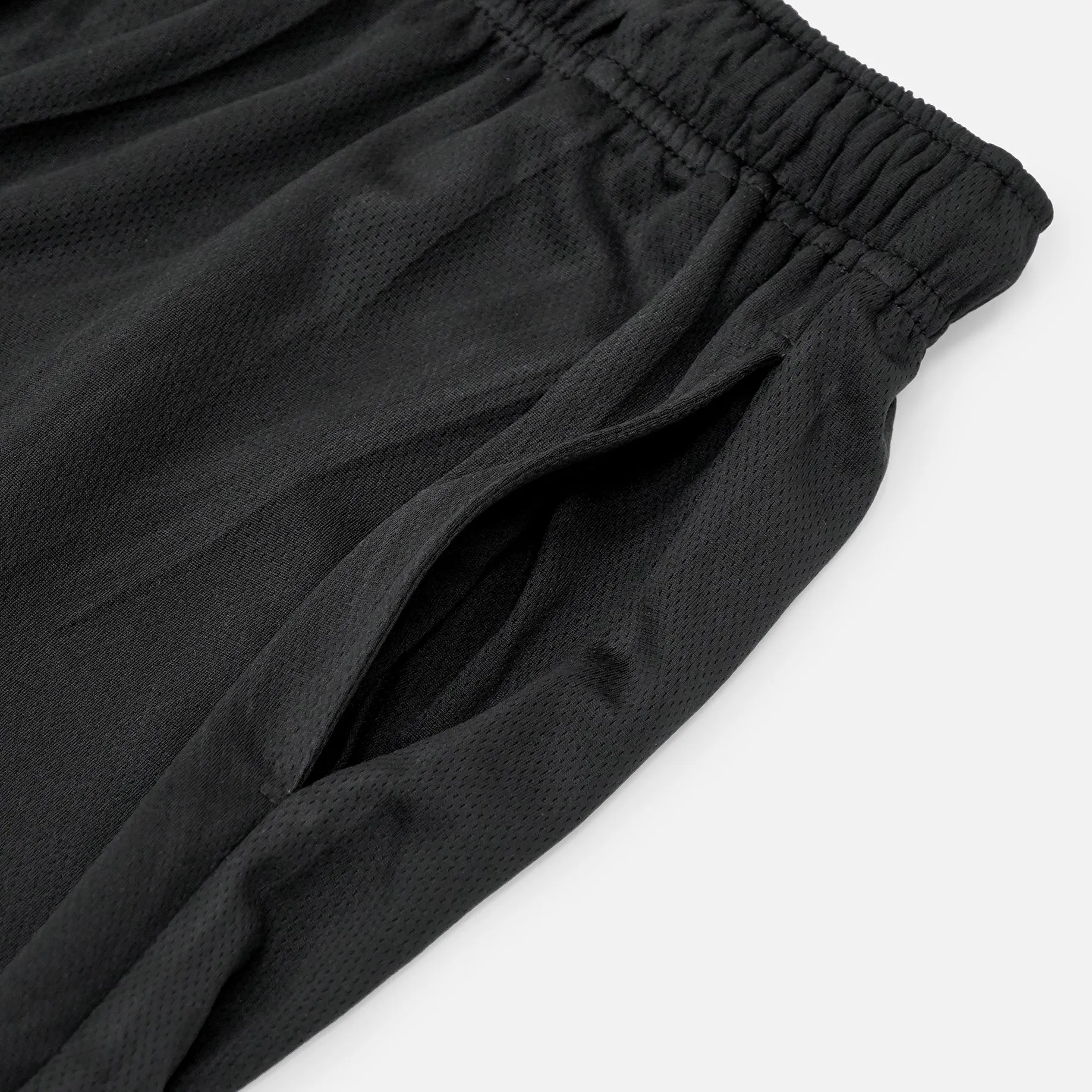 Momma Patch Relaxed Shorts - 8"