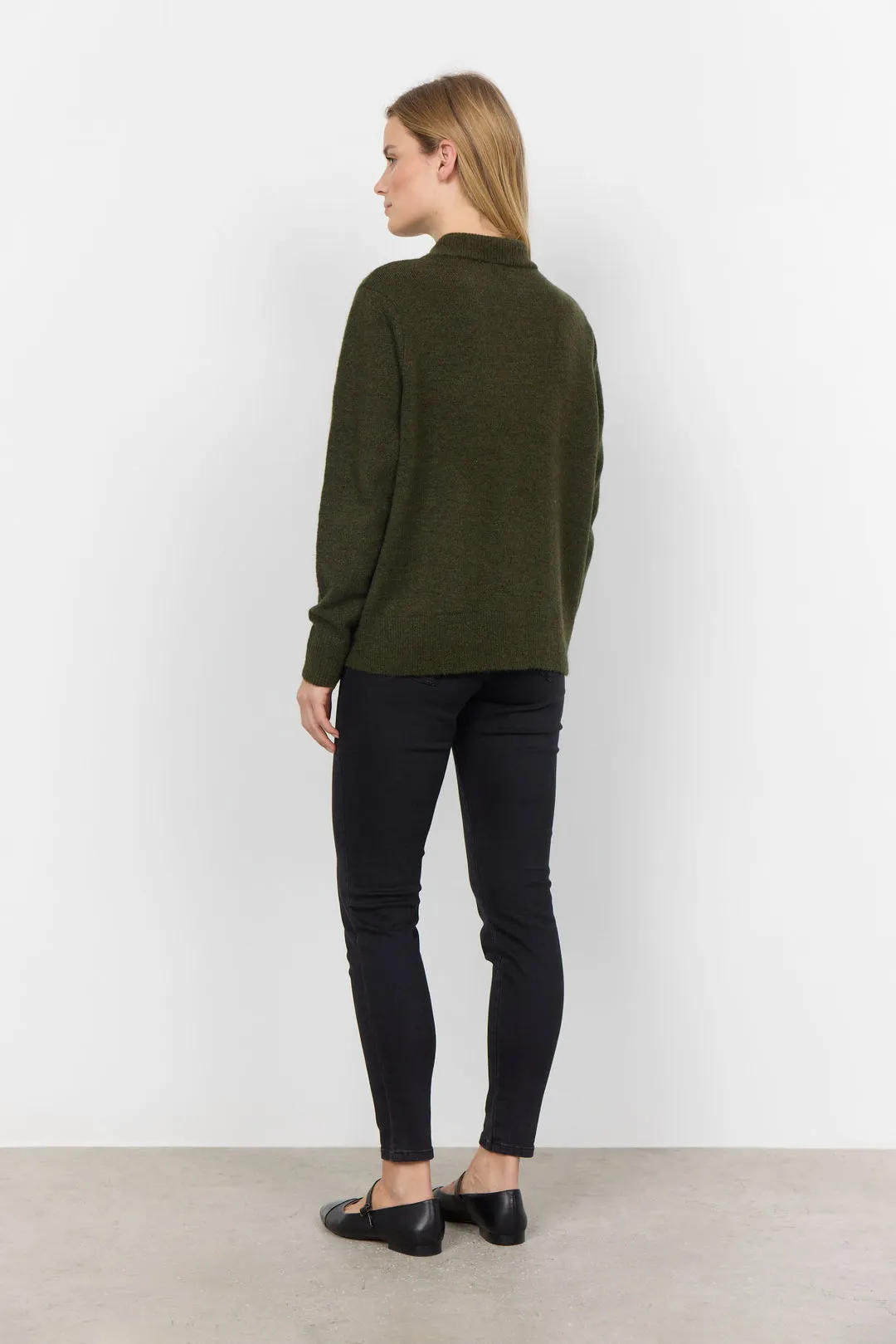 Nessie 69 cardigan Olive Green